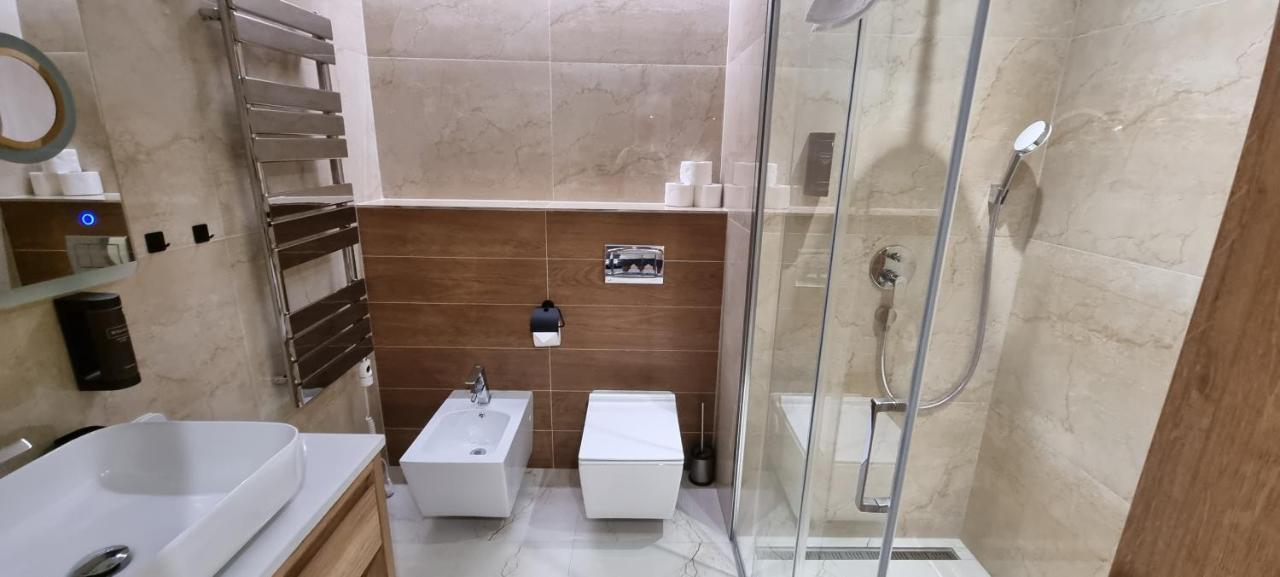 Apartman Gold Akvamarin Besenova Bagian luar foto